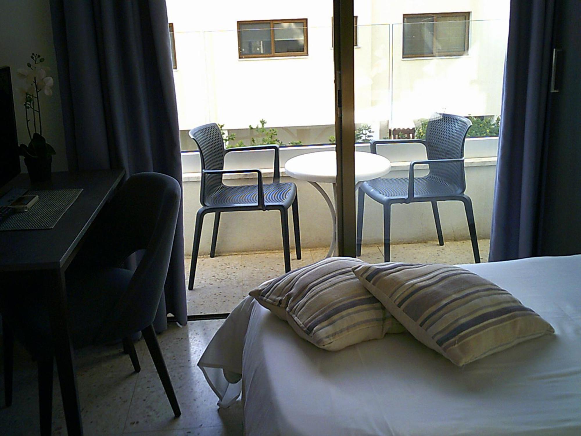 Panklitos Tourist Apartments Paphos Eksteriør bilde