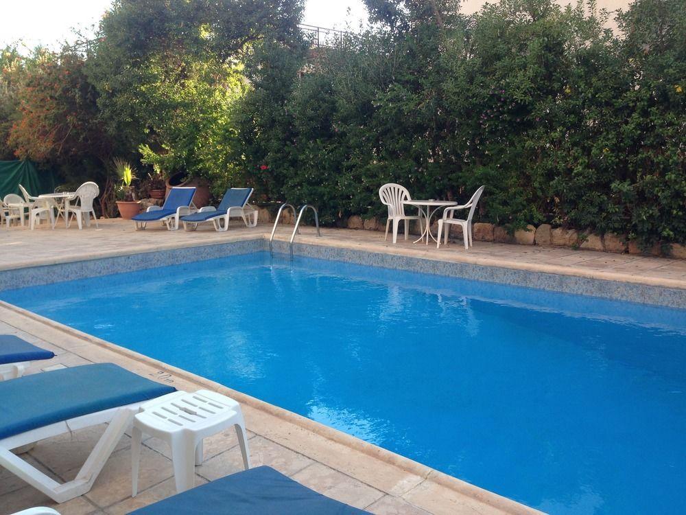 Panklitos Tourist Apartments Paphos Eksteriør bilde