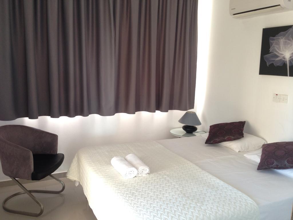 Panklitos Tourist Apartments Paphos Eksteriør bilde